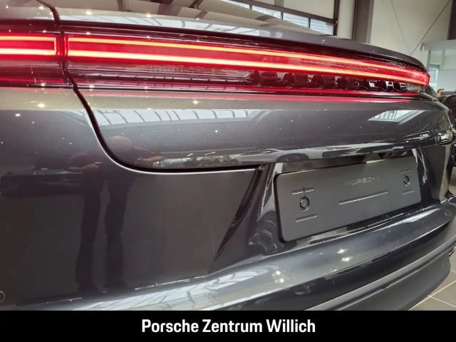 Porsche Panamera BOSE Panoramadach LED-Matrix InnoDrive