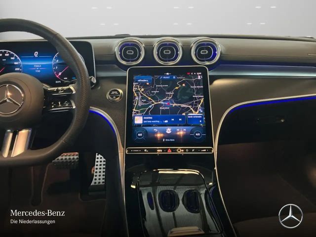 Mercedes-Benz C 200 AMG Line Sedan