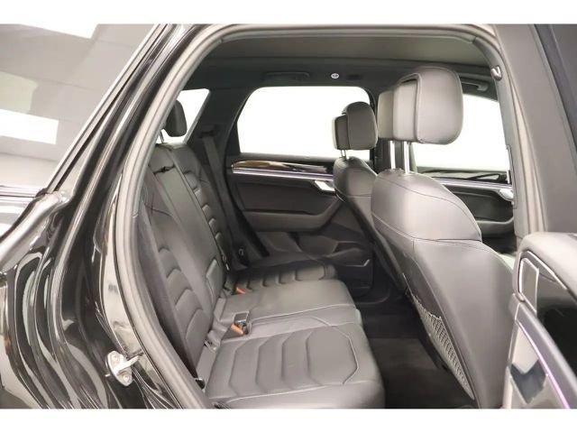 Volkswagen Touareg 3.0 V6 TDI R-Line