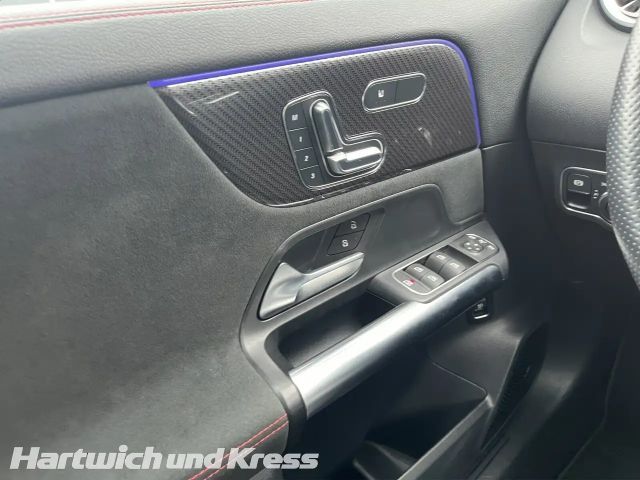 Mercedes-Benz GLA 220 4MATIC AMG Line