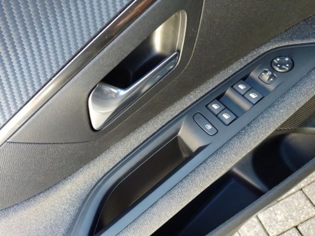 Peugeot 3008 Active Pack PureTech