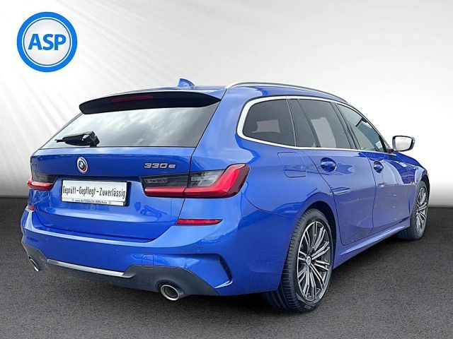 BMW 330 330e M-Sport Touring xDrive