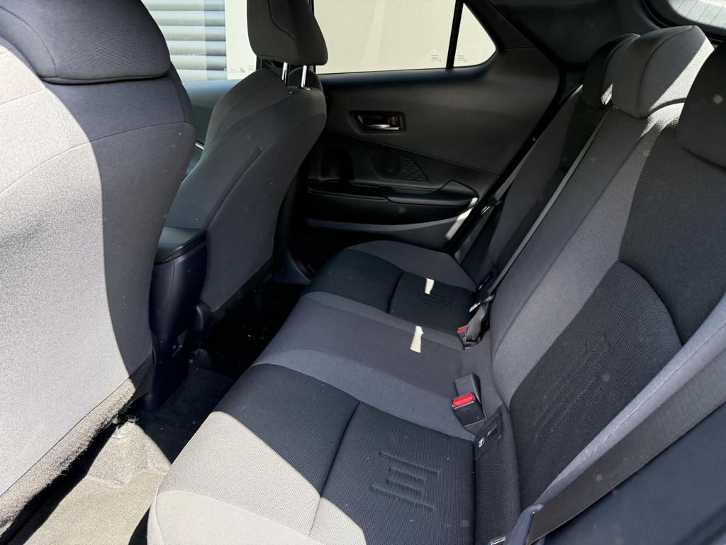 Toyota C-HR 5-deurs Team D