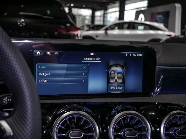 Mercedes-Benz A 200 A 200 d