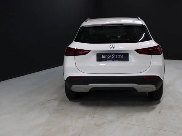 Mercedes-Benz GLA 200 Style