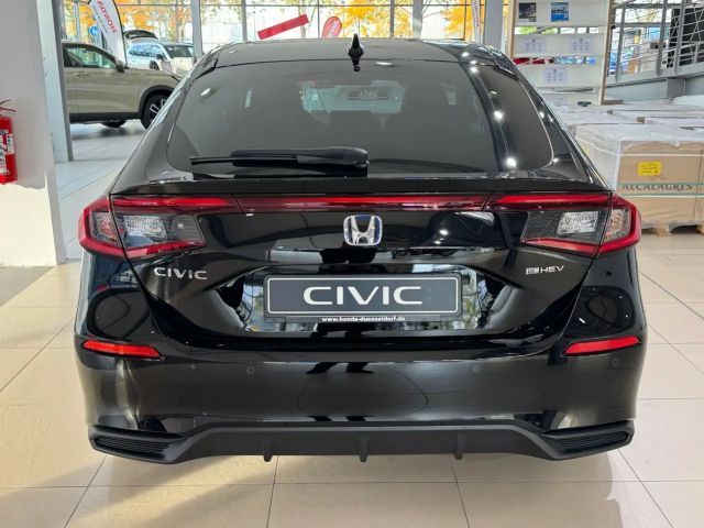 Honda Civic Advance Hybrid e:HEV