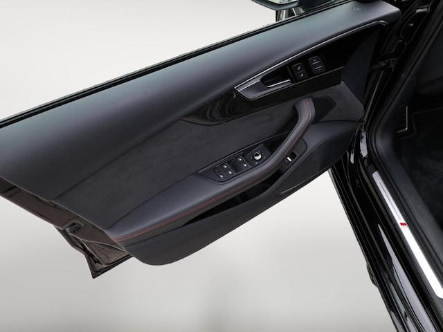 Audi S4 Avant Quattro