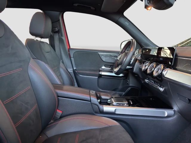 Mercedes-Benz GLB 200 AMG Line