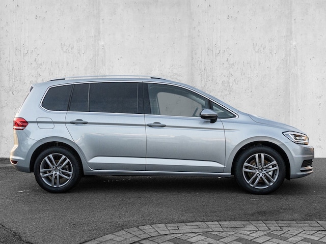 Volkswagen Touran 1.5 TSI DSG