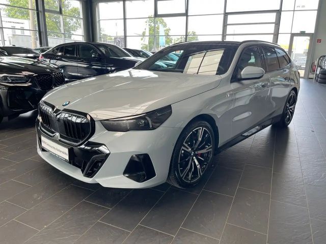 BMW 520 520d M-Sport Touring xDrive