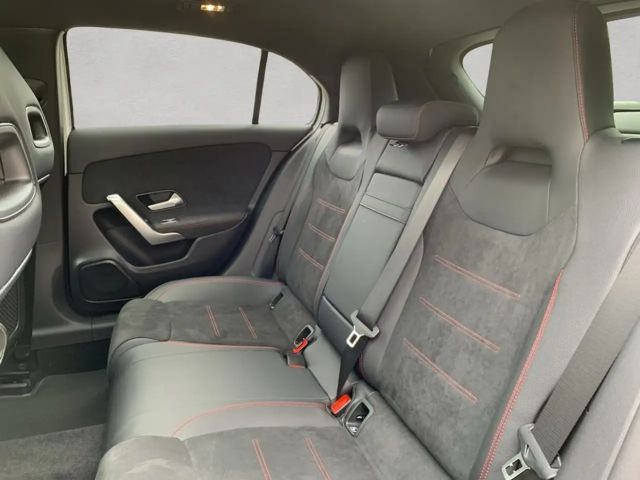 Mercedes-Benz A 200 A-Klasse