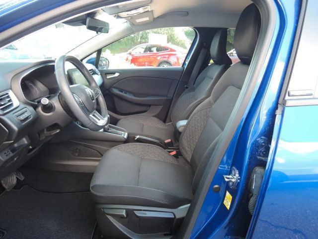 Renault Clio E-Tech Experience Hybrid