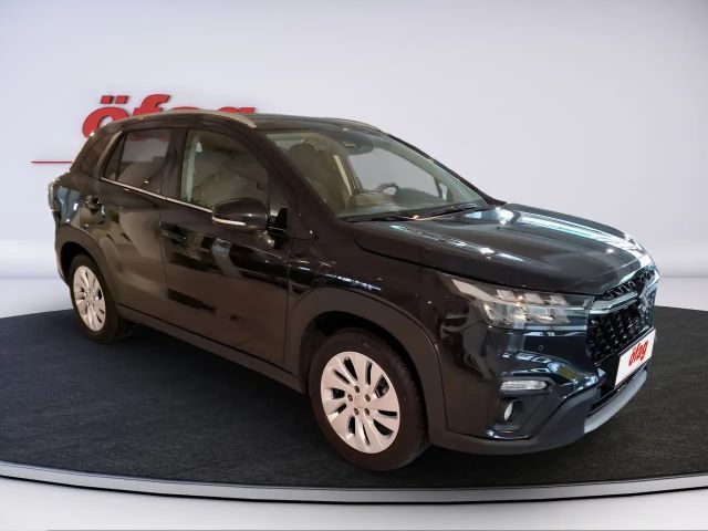 Suzuki S-Cross Hybrid