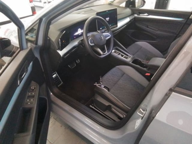 Volkswagen Golf 1.5 eTSI DSG Golf VIII