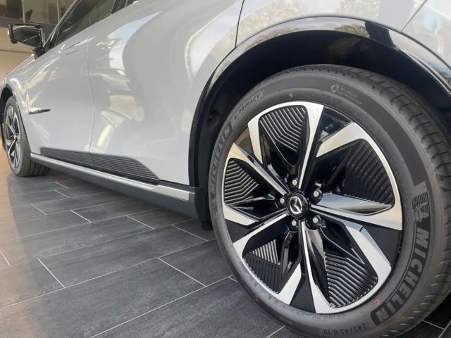 Mazda 6e Plus Takumi