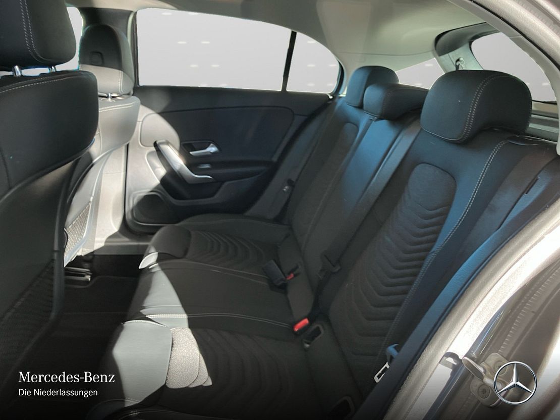 Mercedes-Benz A 200 Progressive