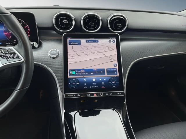 Mercedes-Benz C 180 AVANTGARDE Sedan