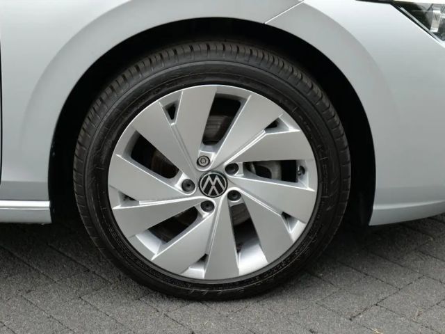 Volkswagen Golf 1.5 TSI DSG Golf VIII Style