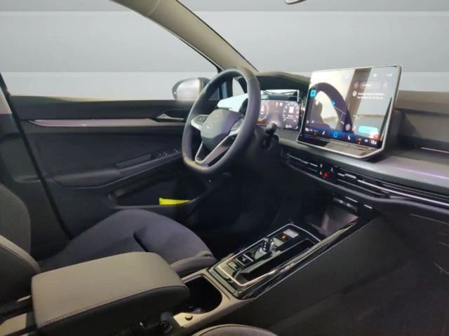 Volkswagen Golf 1.5 eTSI DSG Style Variant