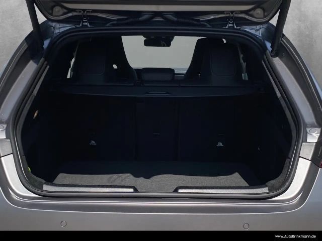 Mercedes-Benz CLA 200 AMG Line Shooting Brake