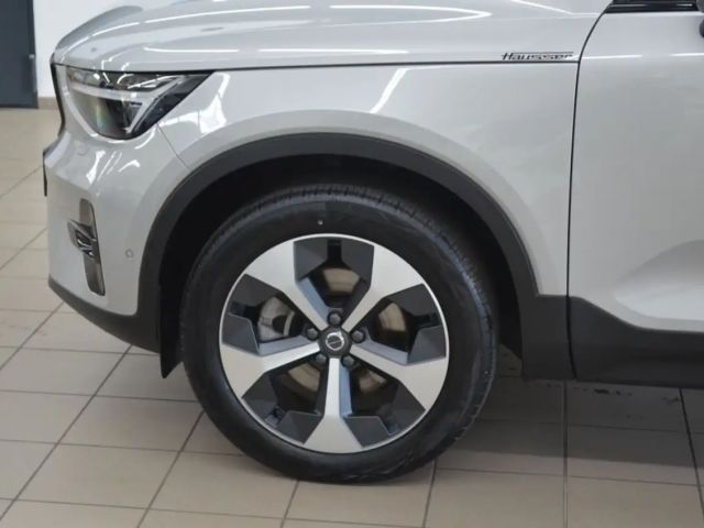 Volvo XC40 Business Dark Plus
