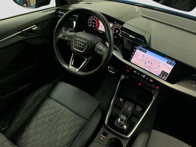 Audi RS3 Quattro S-Tronic Sedan