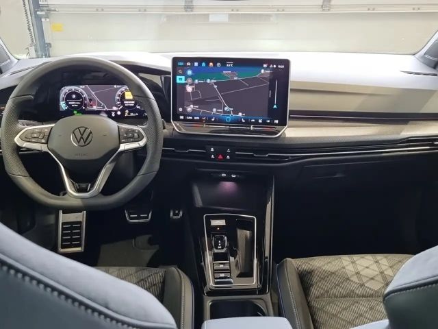 Volkswagen Golf DSG Sport