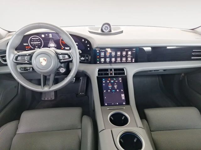 Porsche Taycan 4S Cross Turismo