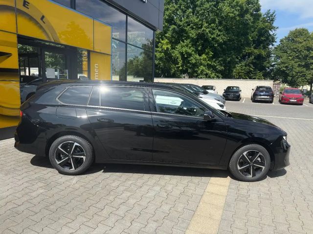 Opel Astra Edition Sports Tourer