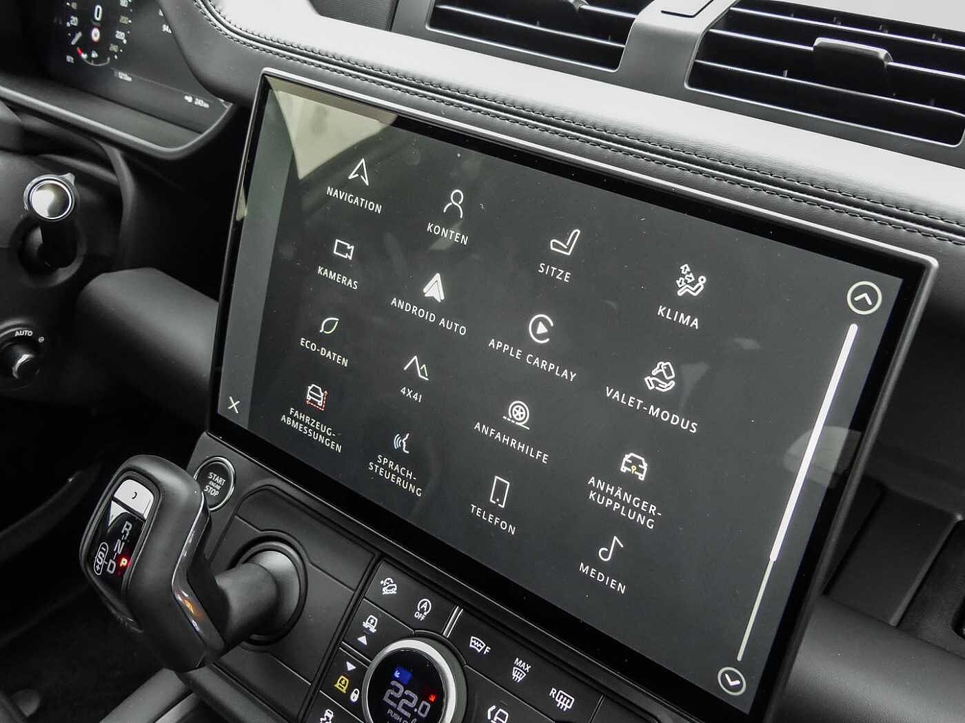 Land Rover Defender 110