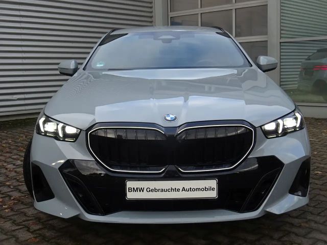 BMW 520 520d M-Sport Touring