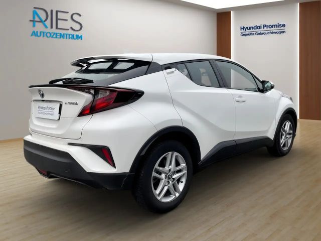 Toyota C-HR Flow