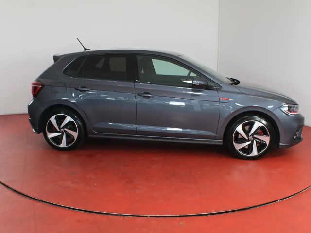 Volkswagen Polo 2.0 TSI DSG GTI