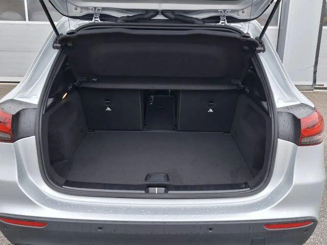 Mercedes-Benz GLA 200 Progressive