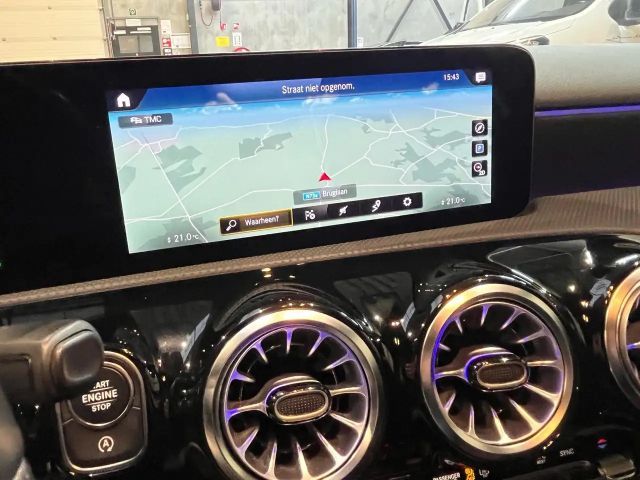 Mercedes-Benz A 200 A 200 d AMG Line