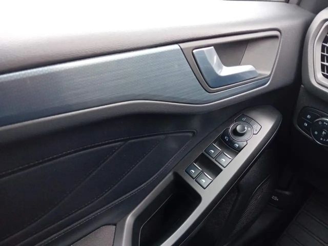 Ford Focus Active EcoBoost Wagon