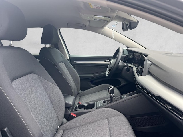 Volkswagen Golf 1.5 TSI Golf VIII Move Variant