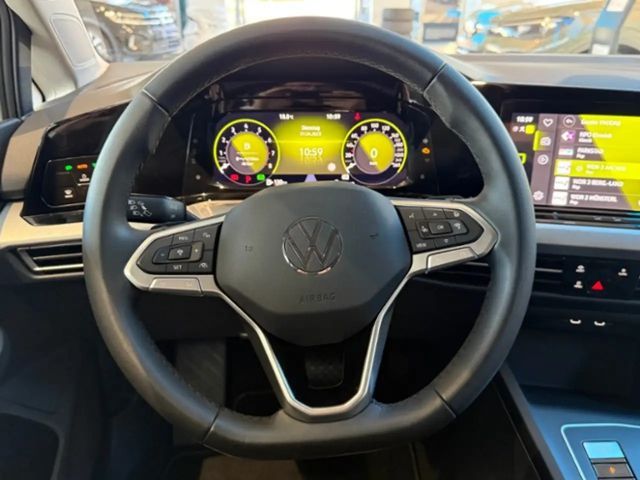 Volkswagen Golf 1.5 TSI DSG Golf VIII Life