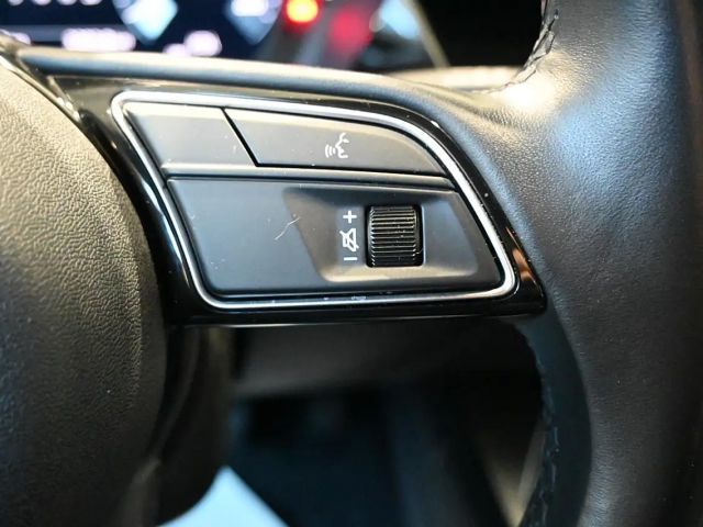 Audi A3 30 TDI Sedan