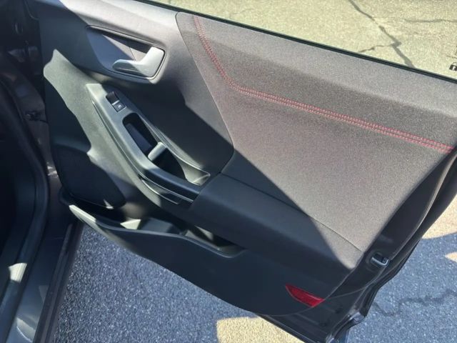 Ford Puma EcoBoost ST Line