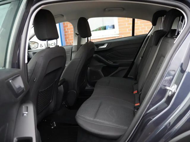 Ford Focus Active EcoBoost