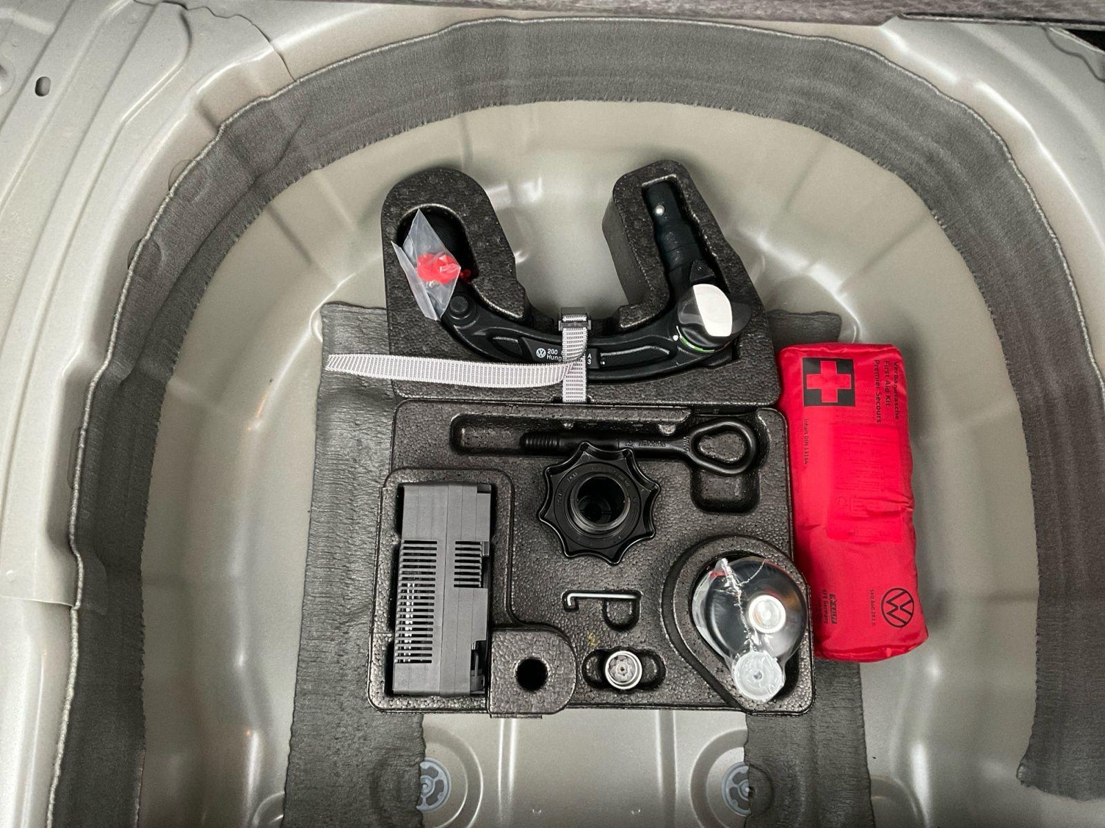 Volkswagen T-Cross 1.0 TSI DSG R-Line