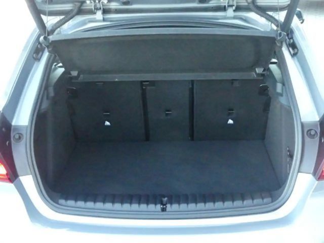 BMW 120 120i M-Sport Sedan