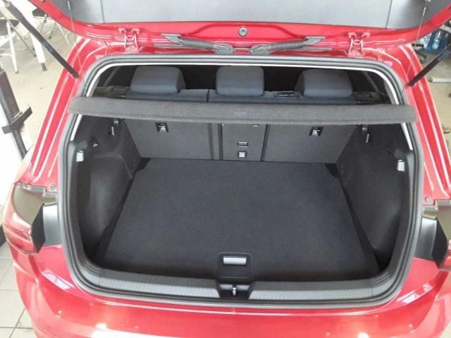 Volkswagen Golf 1.5 eTSI Golf VIII