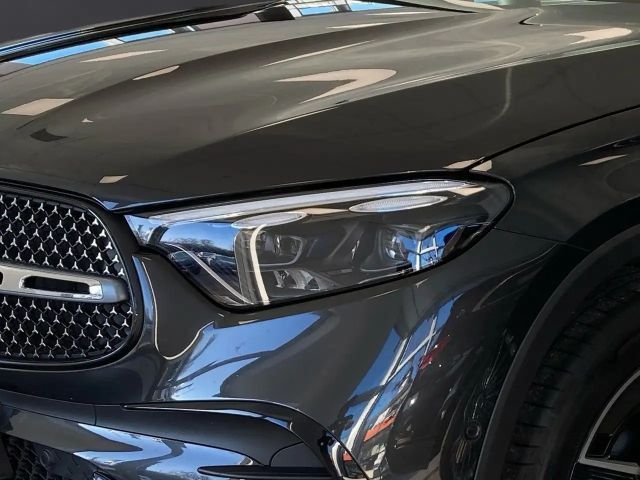 Mercedes-Benz GLC 300 4MATIC AMG Line