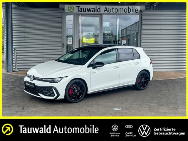 Volkswagen Golf DSG Golf VIII IQ.Drive Style