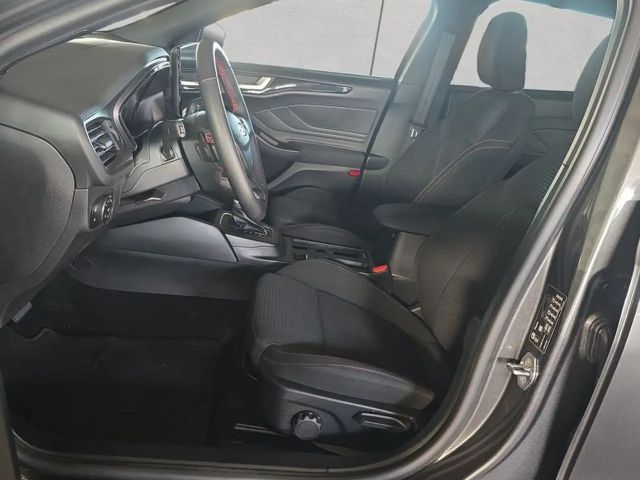 Ford Focus EcoBoost ST Line Wagon