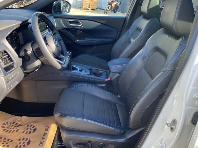 Nissan Qashqai DIG-T Tekna