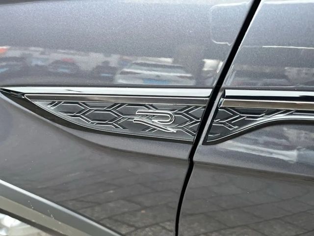 Volkswagen Taigo 1.0 TSI IQ.Drive R-Line