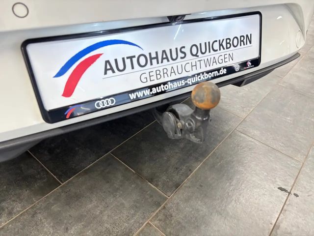 Seat Leon 2.0 TDI DSG Sportstourer Style